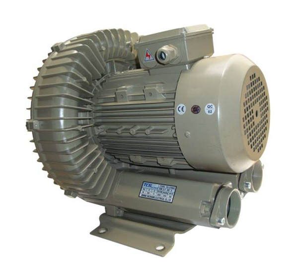 三相鼓風(fēng)機(jī)